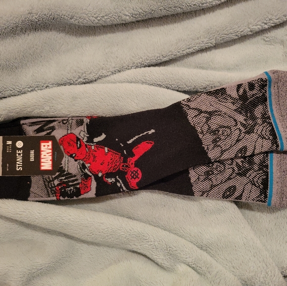 NWT Stance Marvel Deadpool Casual Crew Height Socks w/INFIKNIT Unisex Medium - Picture 9 of 9